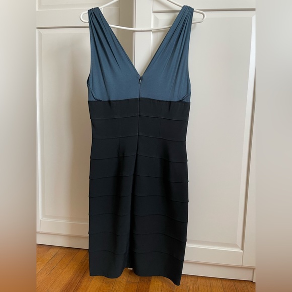 Black dress size small - Picture 2 of 4